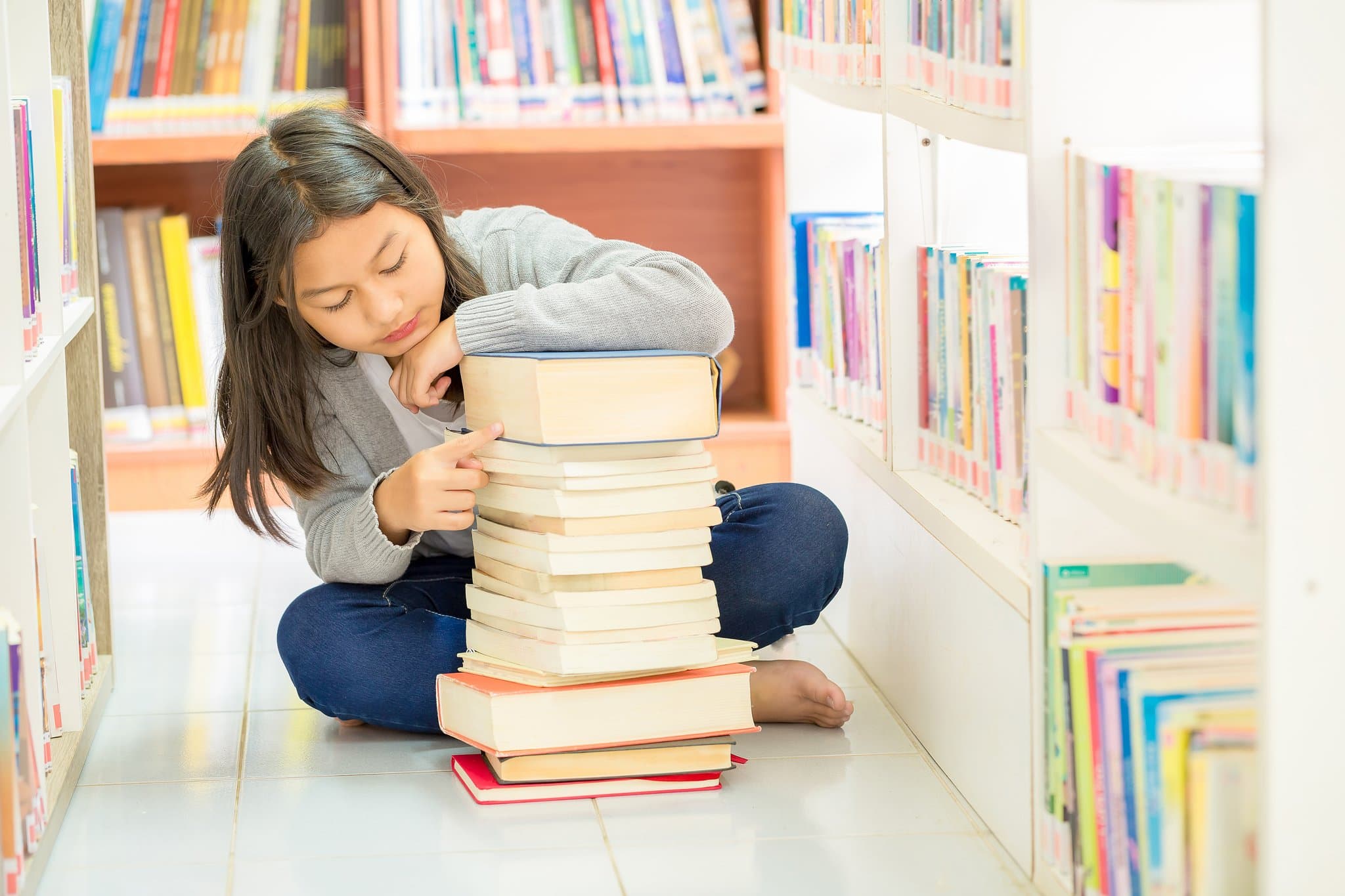Unlock Your Preschooler's Love for Reading: Tips and Tricks!